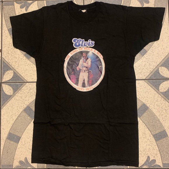 Vintage ‘77 Elvis Presley Memorial Graphic Tee - Picture 1 of 5